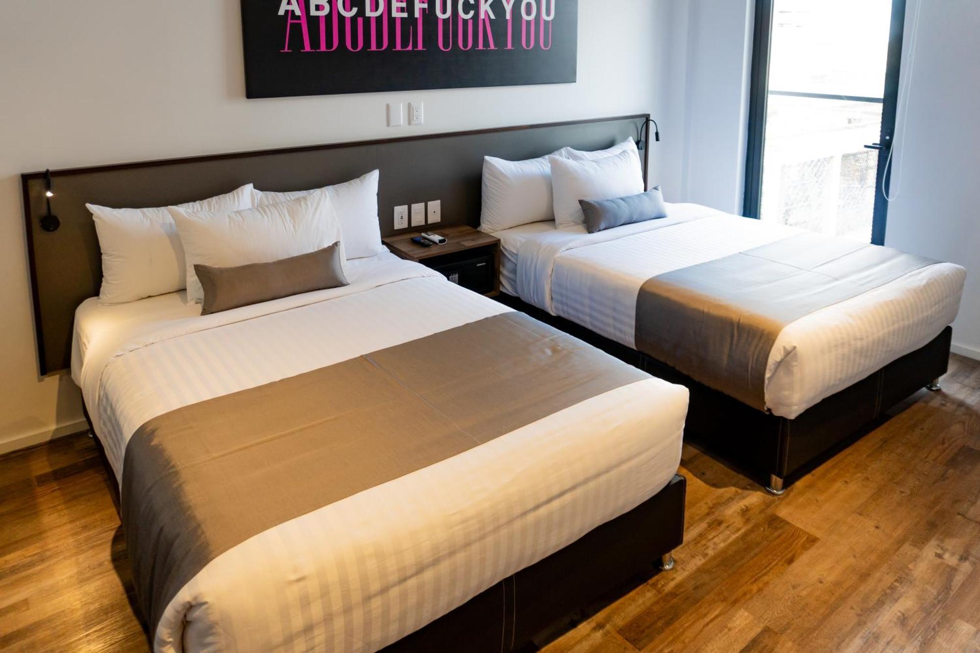 Alt Urbana Hotel เลออน ห้อง รูปภาพ