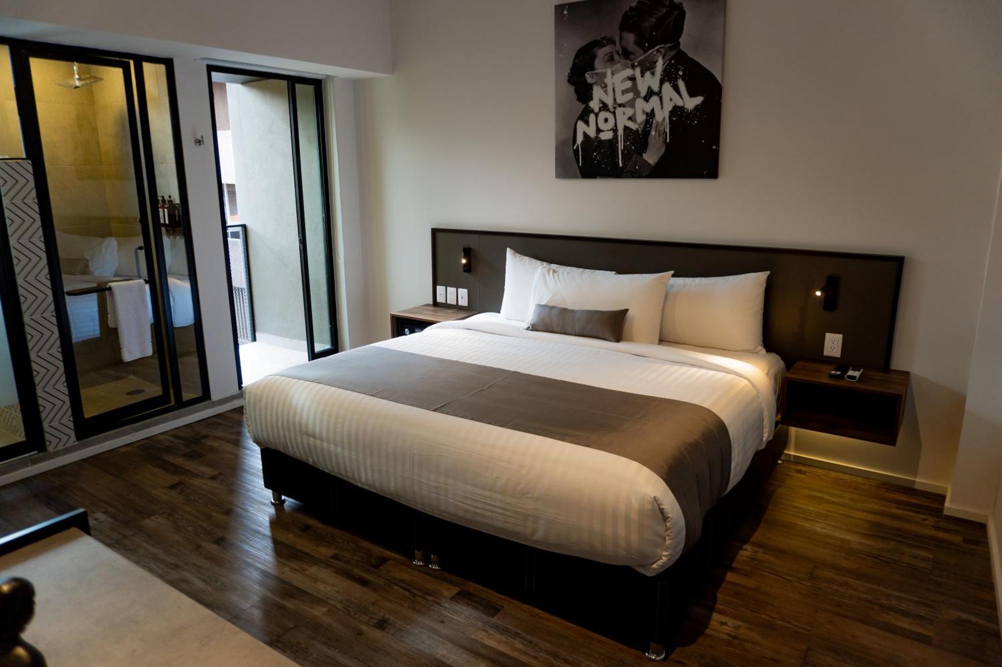Alt Urbana Hotel เลออน ภายนอก รูปภาพ