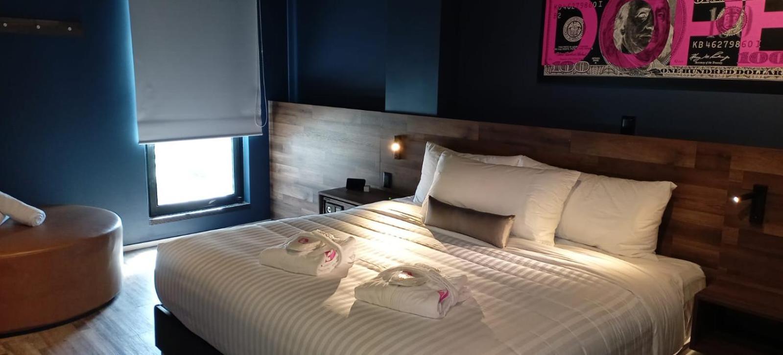 Alt Urbana Hotel เลออน ภายนอก รูปภาพ